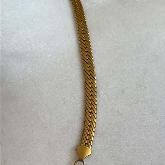 GIVENCHY Gold Plated Herringbone Chain Double G Necklace Vintage - Picture 12 of 17